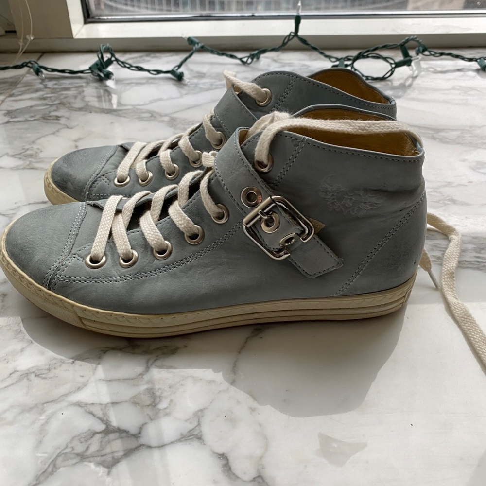Leather Sneaker